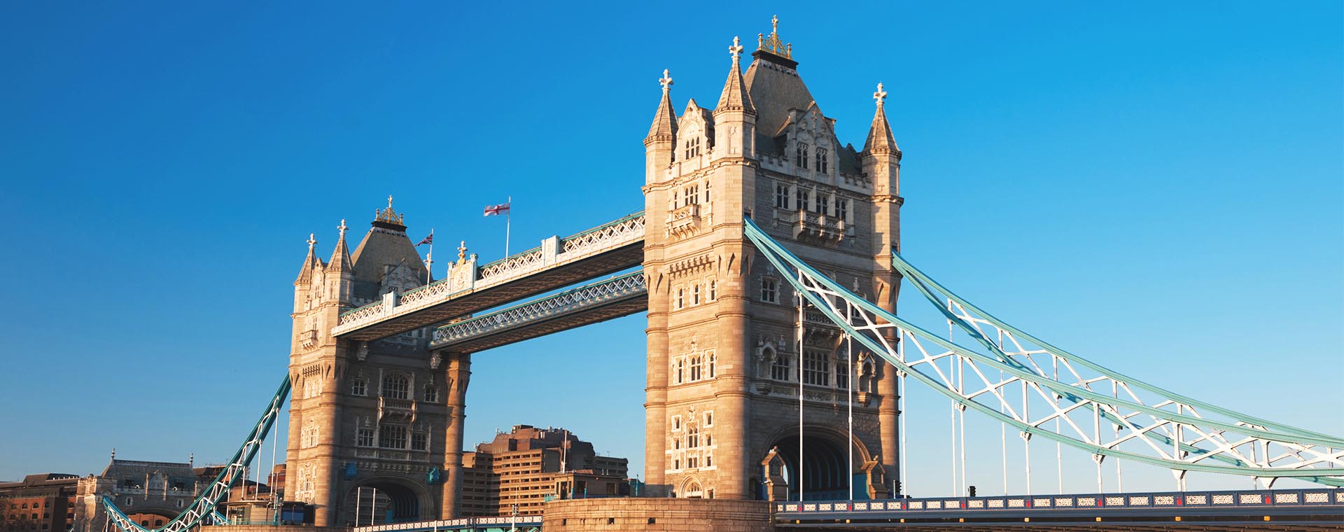 BNO 英國移民 | 英國移民準備 - 寰宇移民公司